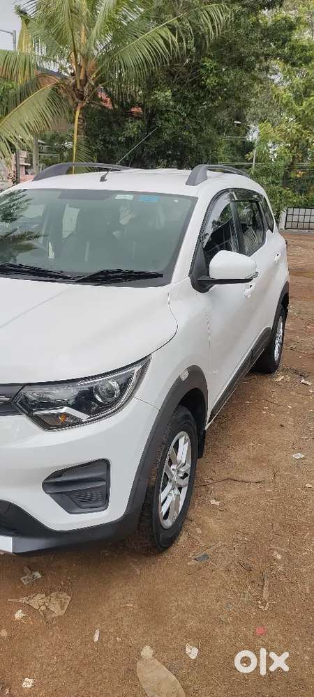 Renault Triber 2020 Petrol Well Maintained