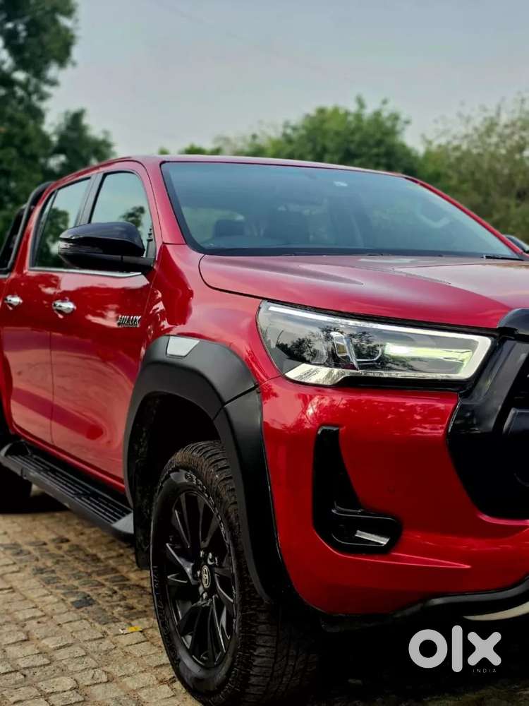 Toyota Hilux 2.8 High 4x4 Mt, 2023, Diesel