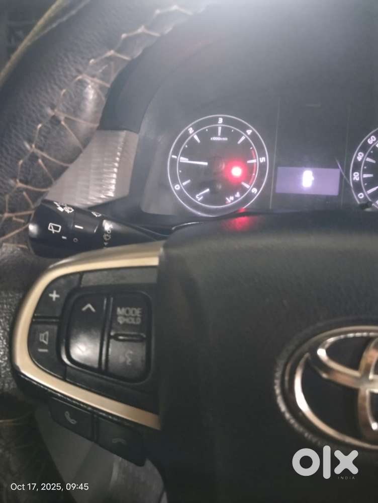 Toyota Innova Crysta 2.4 G Plus Mt 8 Str, 2019, Diesel