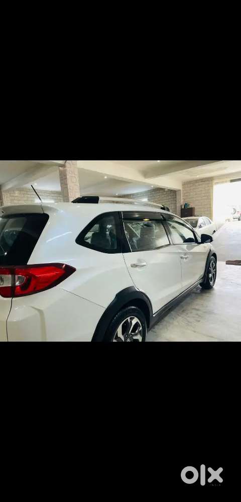 Honda Br-v Petrol Mt 2017