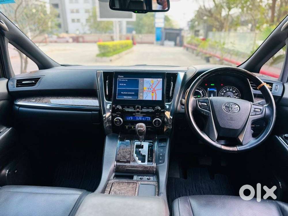 Toyota Vellfire 2.5 Hybrid, 2021, Petrol