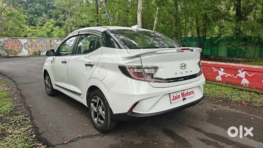 Hyundai Aura 1.2 Sx Cng, 2024, Cng & Hybrids