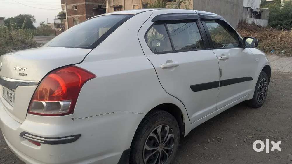 Maruti Suzuki Dzire 2011