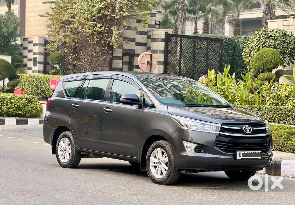Toyota Innova Crysta 2.4 G Mt, 2022, Diesel