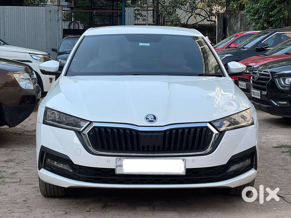 Skoda Octavia 2.0 Style Tsi At, 2022, Petrol