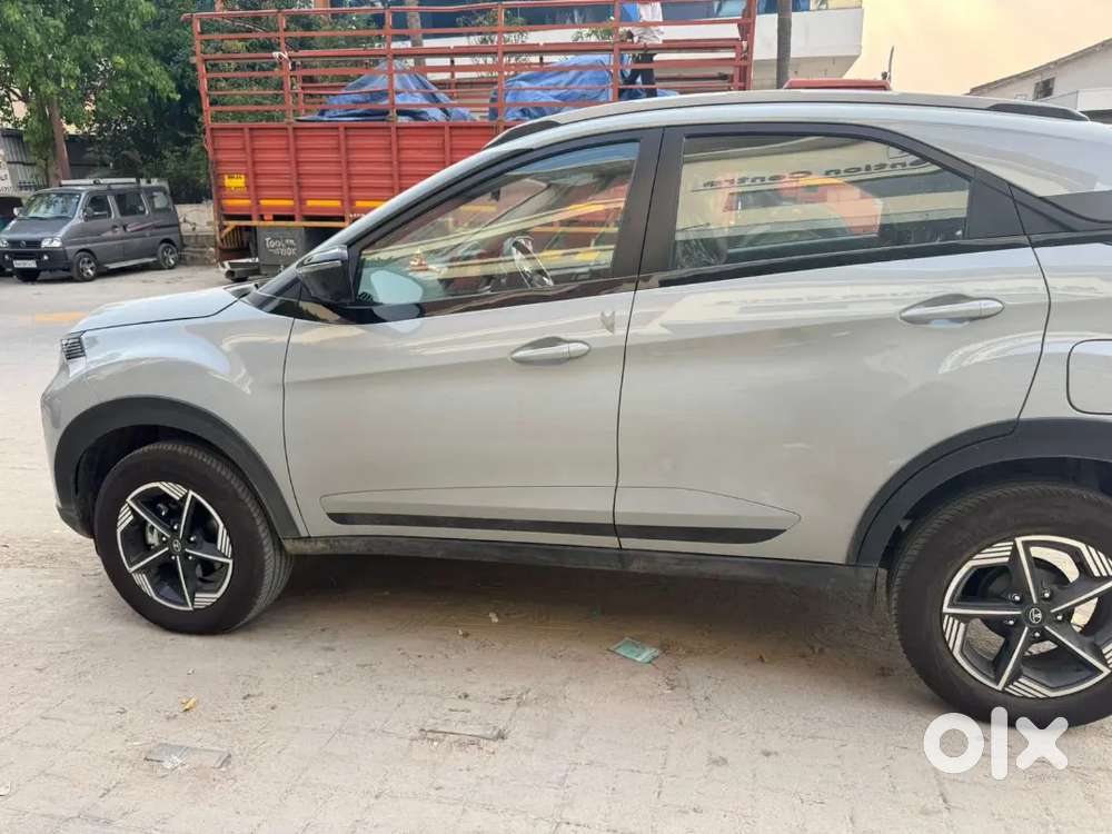 Tata Nexon 2026 Petrol 1232 Km Driven