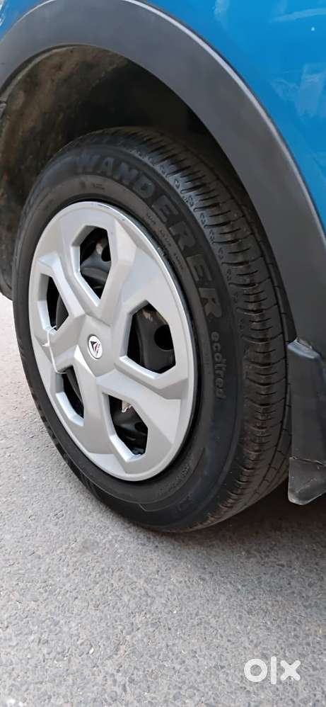 Tata Nexon 1.2 Revotron Xt, 2018, Petrol