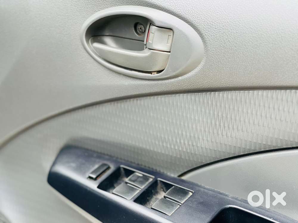 Toyota Etios Liva 2011-2012 G, 2012, Diesel