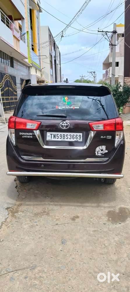 Toyota Innova Crysta 2.4 V 7 Str, 2017, Diesel