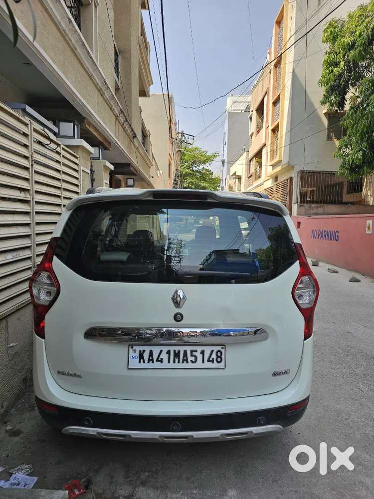 Renault Lodgy 2016 Diesel Well Maintained