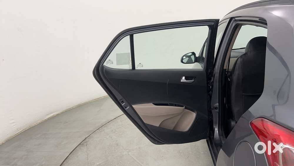 Hyundai Grand I10 1.2 Kappa Sportz Option At, 2017, Petrol
