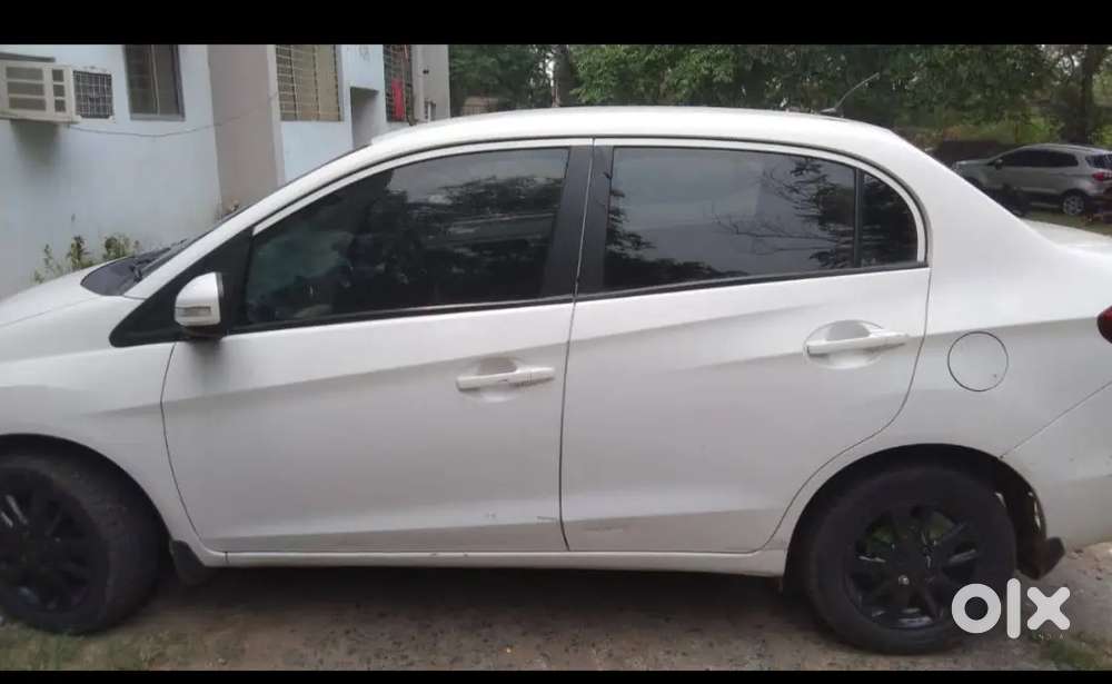Honda Amaze 1.5 E 2013 Diesel Manual