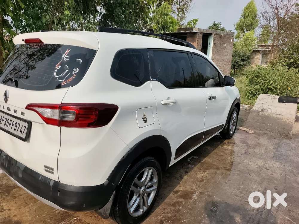 Renault Triber 2020 Petrol Well Maintained