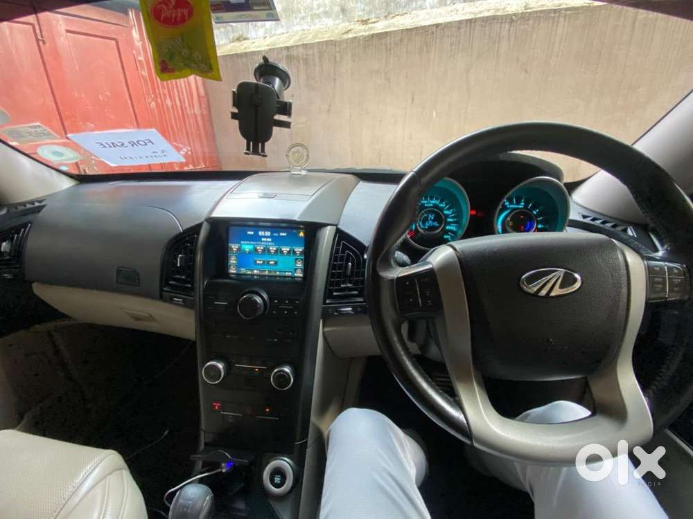 Mahindra Xuv 500  2017