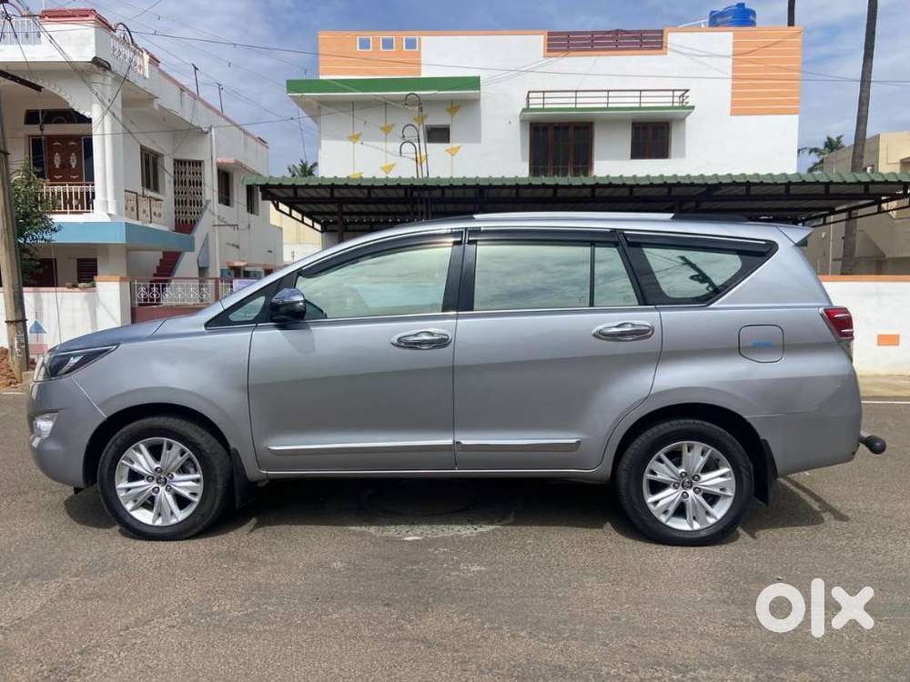 Toyota Innova Crysta 2.8z Automatic, 2018, Diesel