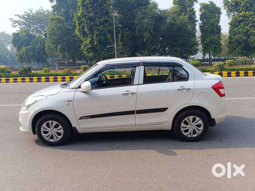 Maruti Suzuki Swift Dzire Ldi Optional, 2017, Diesel
