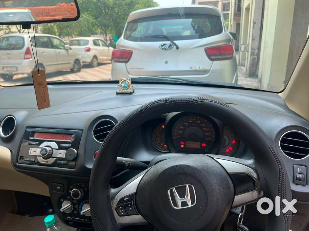 Honda Amaze Petrol 2014