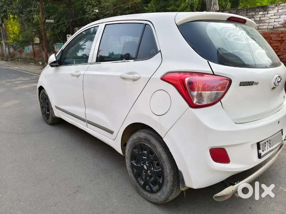 Urgent Sell Hyundai Grand I10 2014 Diesel 83000 Km Driven