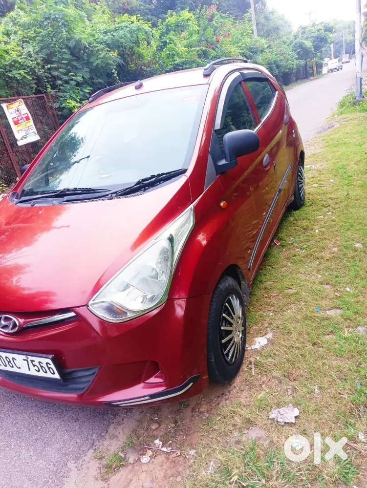 Hyundai Eon Magna 2012 Fixed Price Mera Aur Aapna Time Waste Mat Kare
