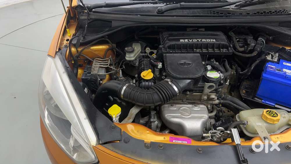 Tata Tiago Xza, 2017, Petrol