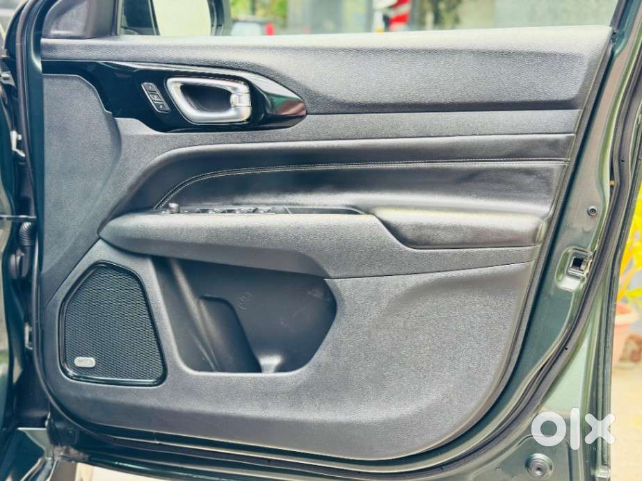 Jeep Compass Model S (o2) At, 2021, Petrol