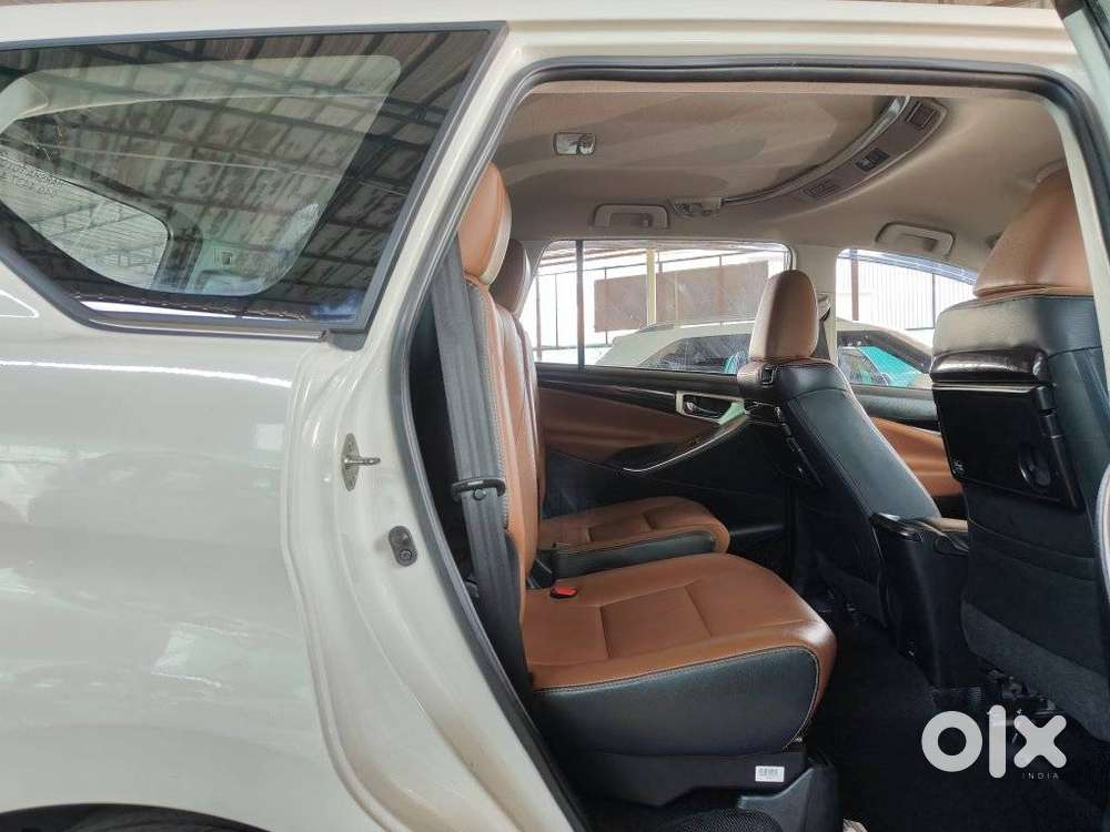 Toyota Innova Crysta [2020-ongoing] 2.7 Zx At 7 Str, 2022, Petrol