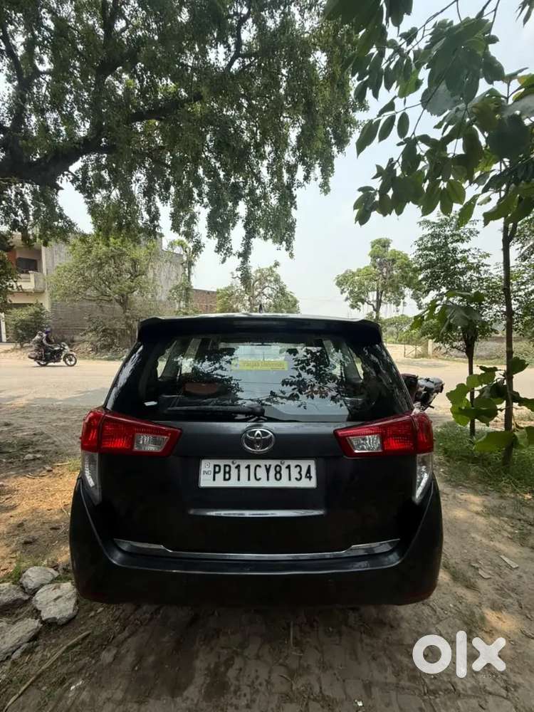 Toyota Innova Crysta 2016 Diesel Good Condition