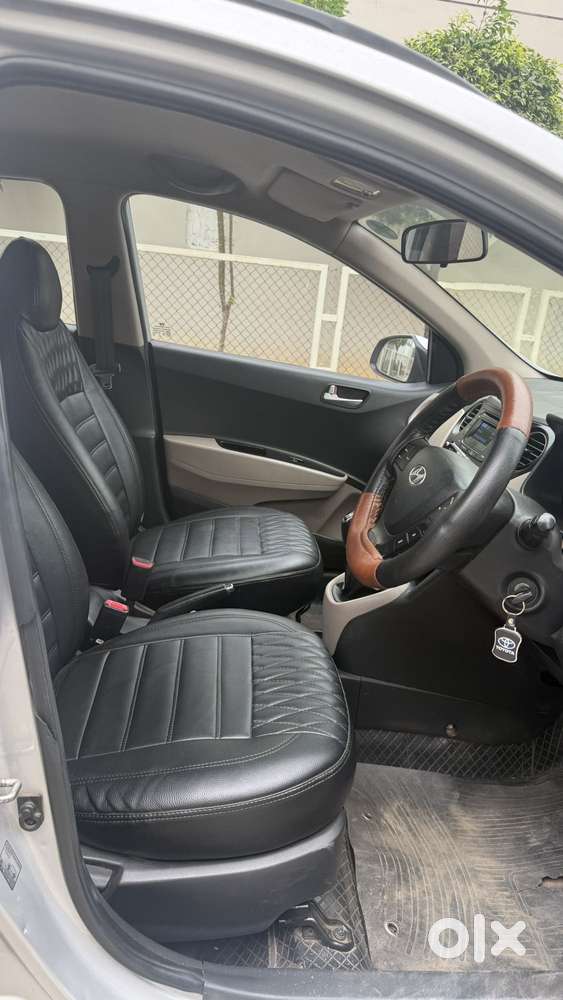 Hyundai Grand I10 Sportz, 2016, Petrol