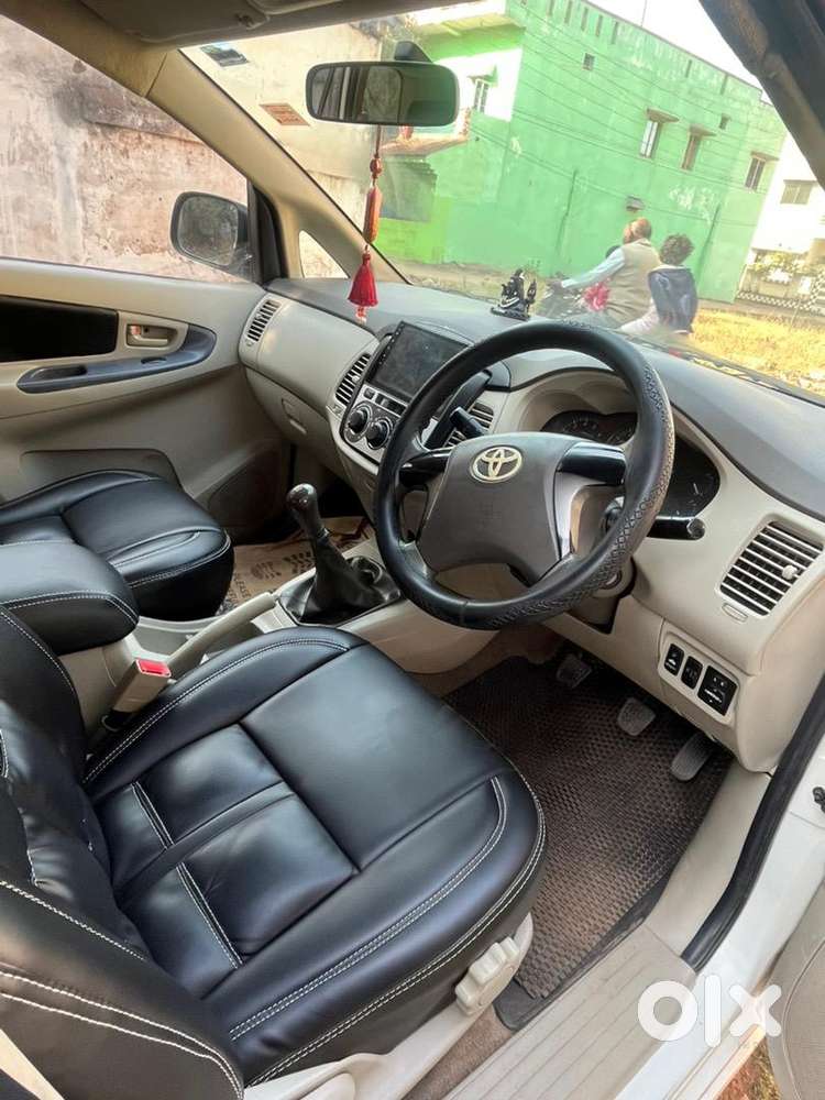 Toyota Innova 2013 Diesel Well Maintained