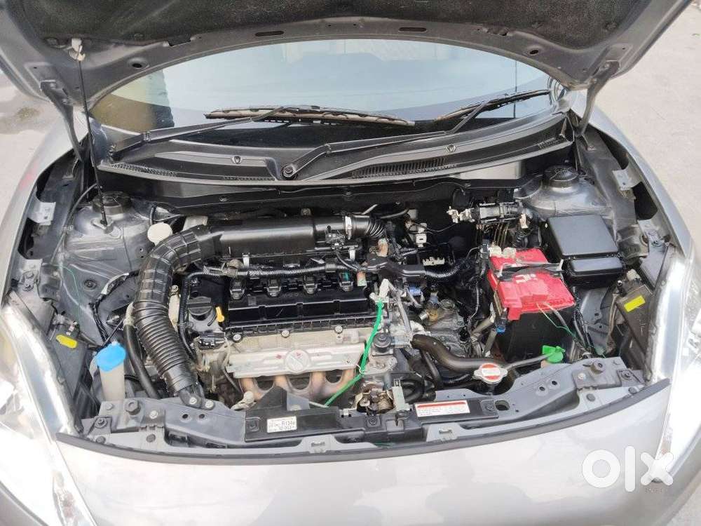 Maruti Suzuki Dzire 1.2 Vxi, 2022, Petrol