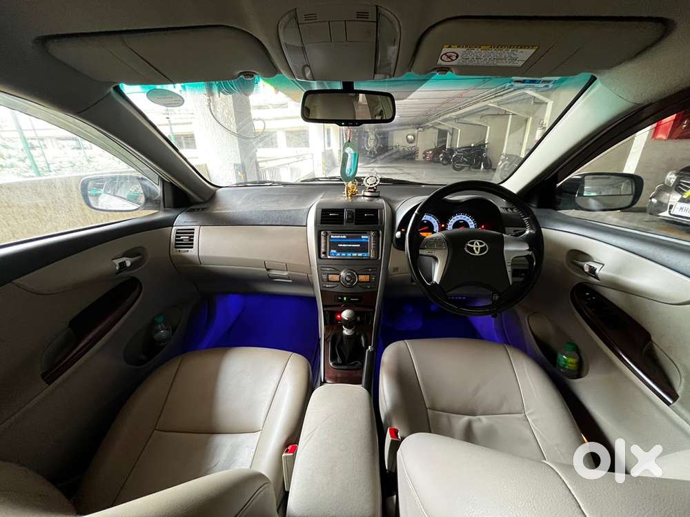 Toyota Corolla Altis 2012
