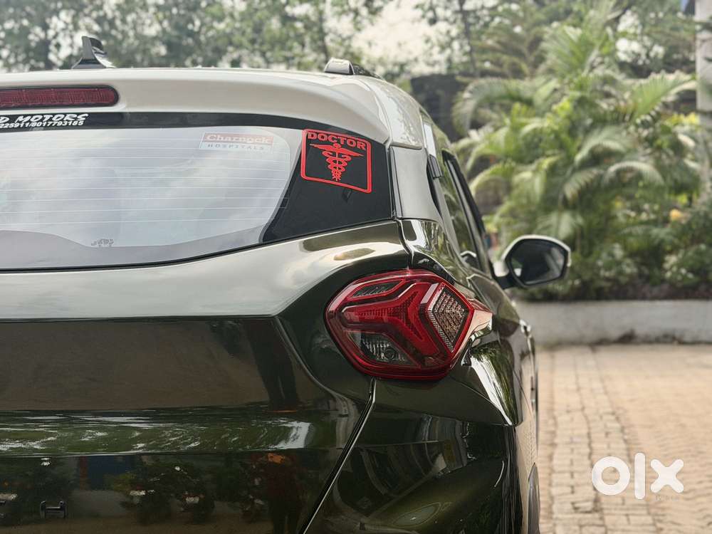 Tata Punch Creative, 2025, Petrol
