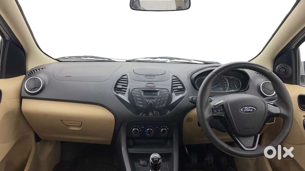 Ford Figo Aspire Trend, 2015, Petrol