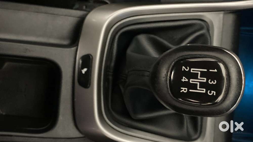 Tata Altroz Xz, 2021, Petrol