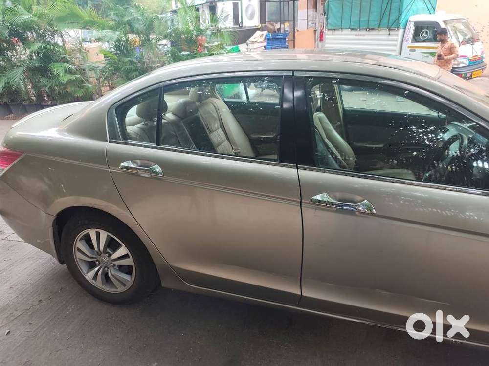Honda Accord 2010 2.4at Excellent Condition