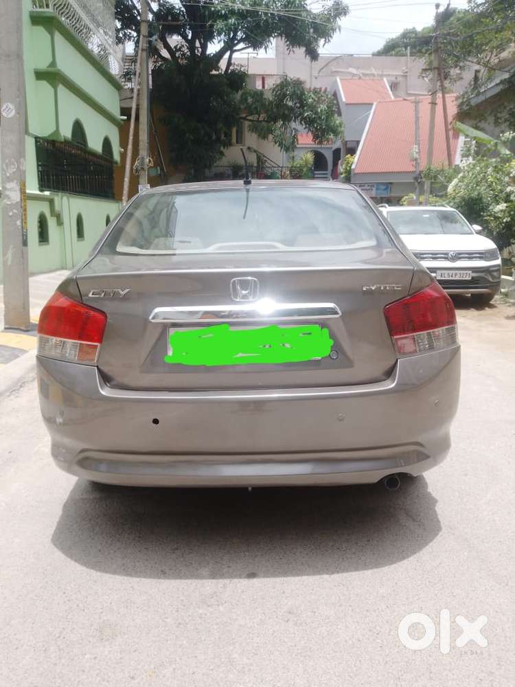 Honda City V Mt, 2011, Petrol