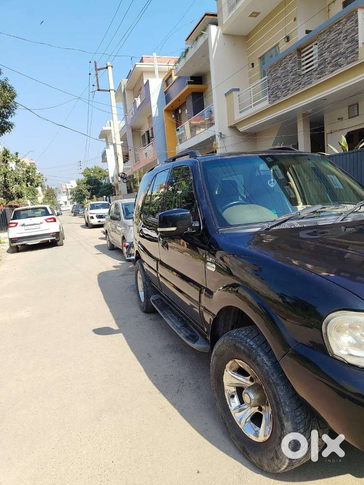 Tata Safari 2015 Top Model