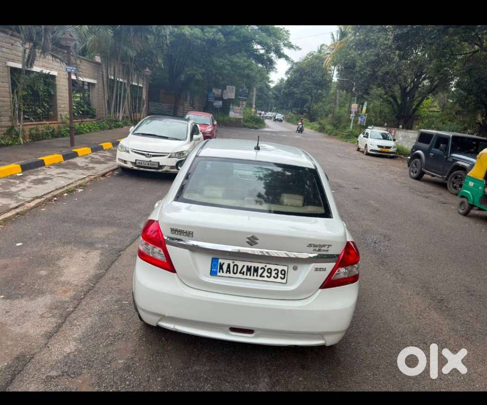 Maruti Suzuki Swift Dzire Zdi Bsiv, 2013, Diesel