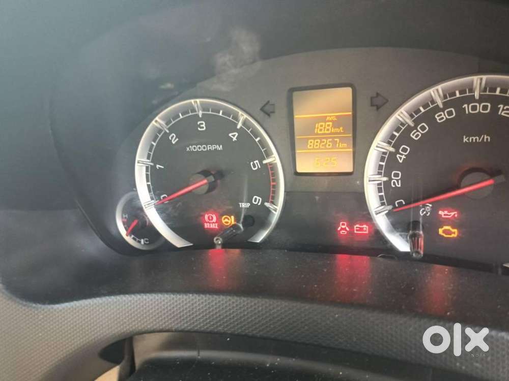 Maruti Suzuki Swift Dzire Vdi Optional, 2014, Diesel