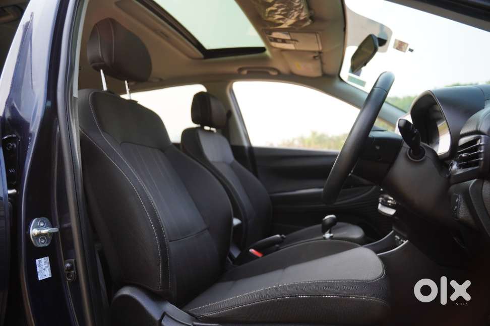 Hyundai I20 Petrol Asta, 2023, Petrol