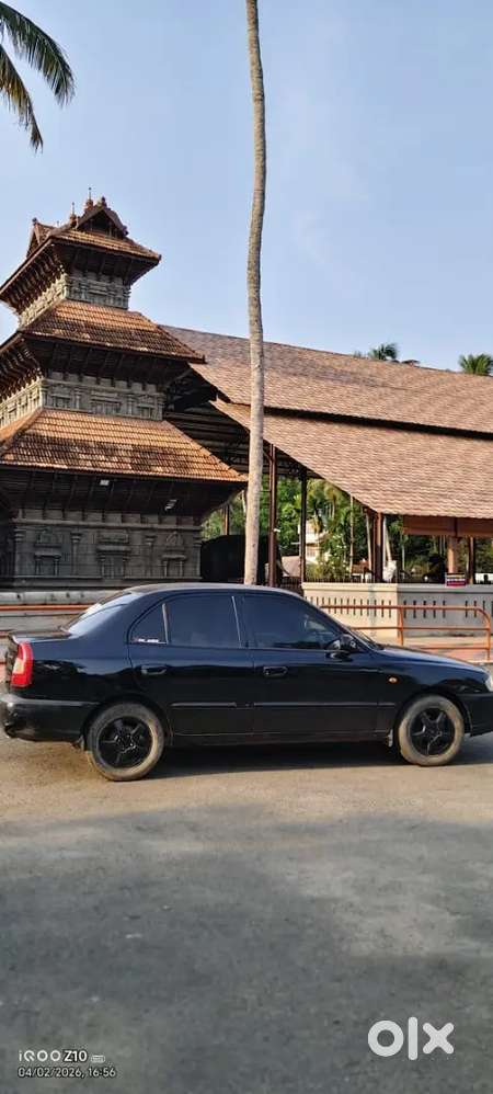 Hyundai Accent 1.5 Executive 2002