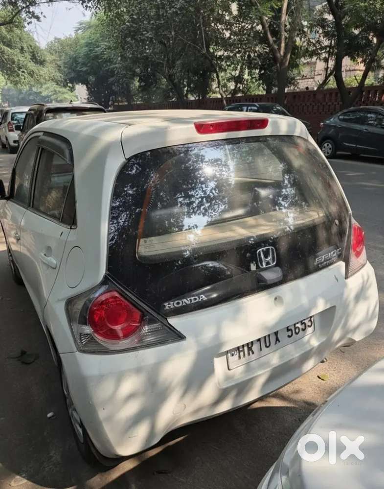 Honda Brio Petrol+cng Manual 2014 2nd Owner