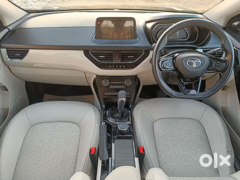 Tata Nexon, 2022, Petrol