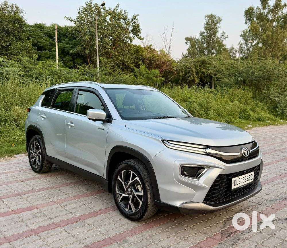 Toyota Urban Cruiser 1.5 Premium Grade At, 2023, Petrol