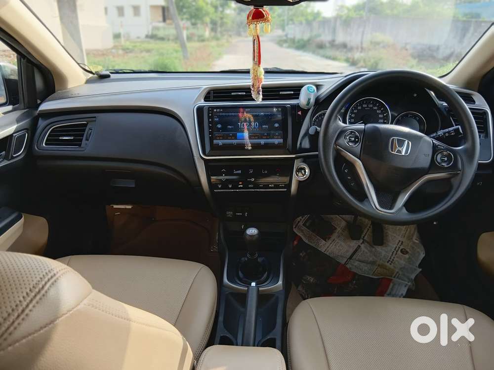 Honda City I-vtec V, 2017, Petrol