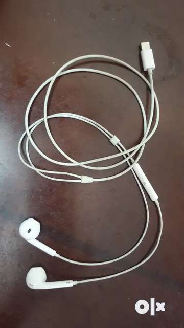 Iphone 6s original online earphones