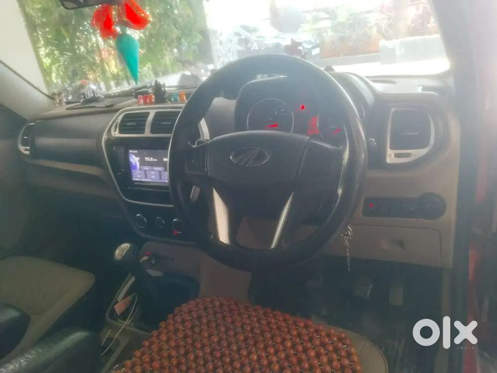 Mahindra Tuv 300 2017 Diesel 91000 Km Driven