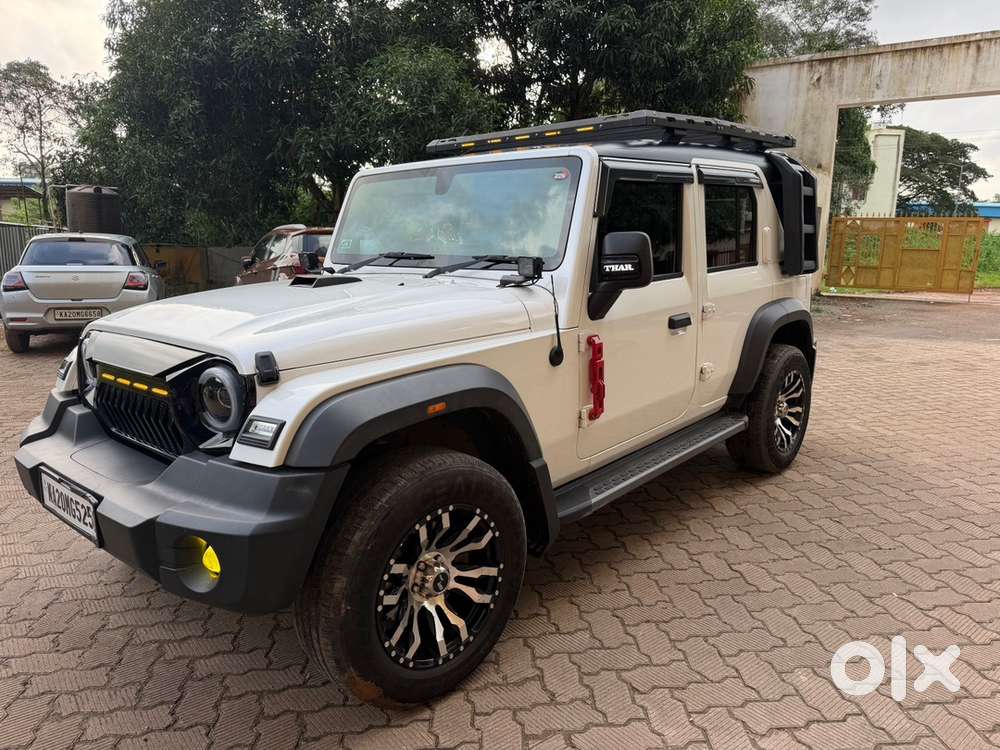 Mahindra Thar Roxx Diesel 2025