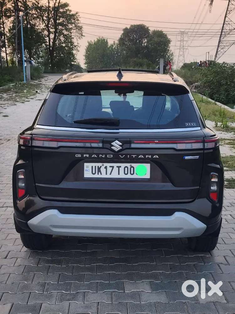 G Vitara Smart Hybrid Alpha
1st Owner 
Full Insurance 
Dono Chabi