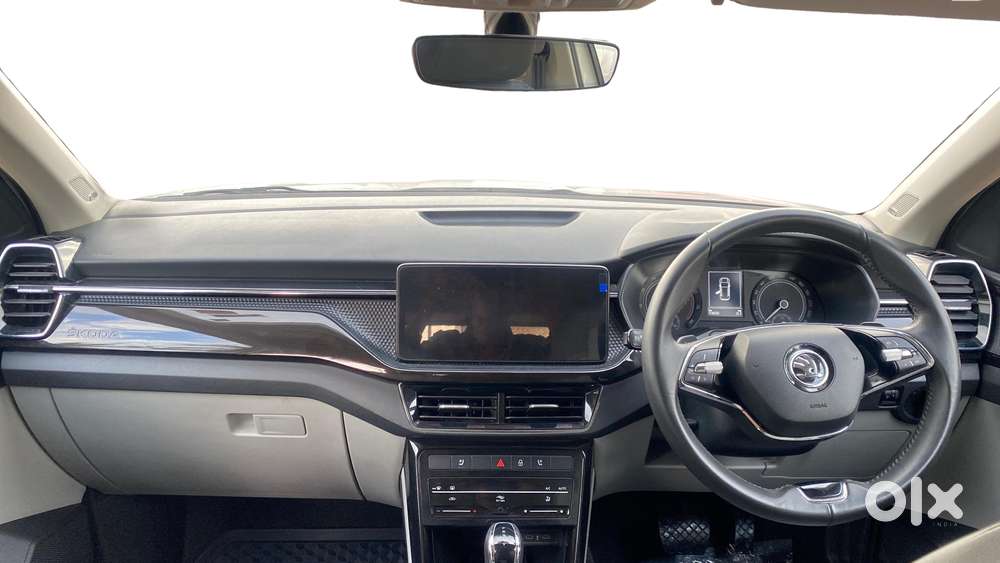 Skoda Kushaq 1.0 Tsi Style At, 2021, Petrol